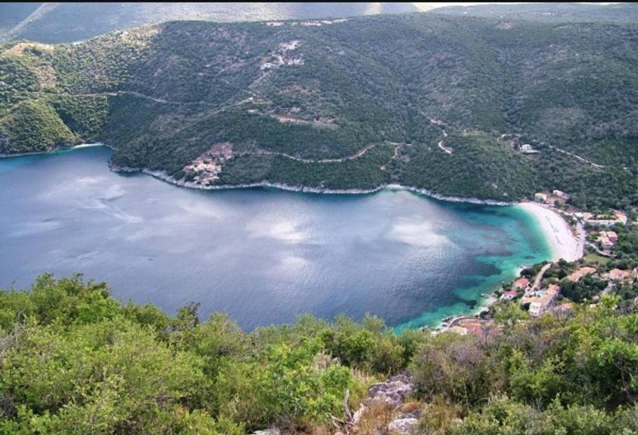 Вилла The Bower Sivota Bay Экстерьер фото